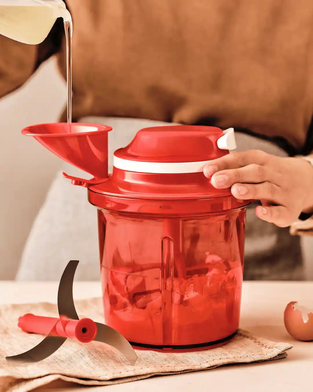 SuperSonic Küchenhelfer von der Marke Tupperware / zum Rühren, Mixen und Pürieren / Hier direkt online kaufen