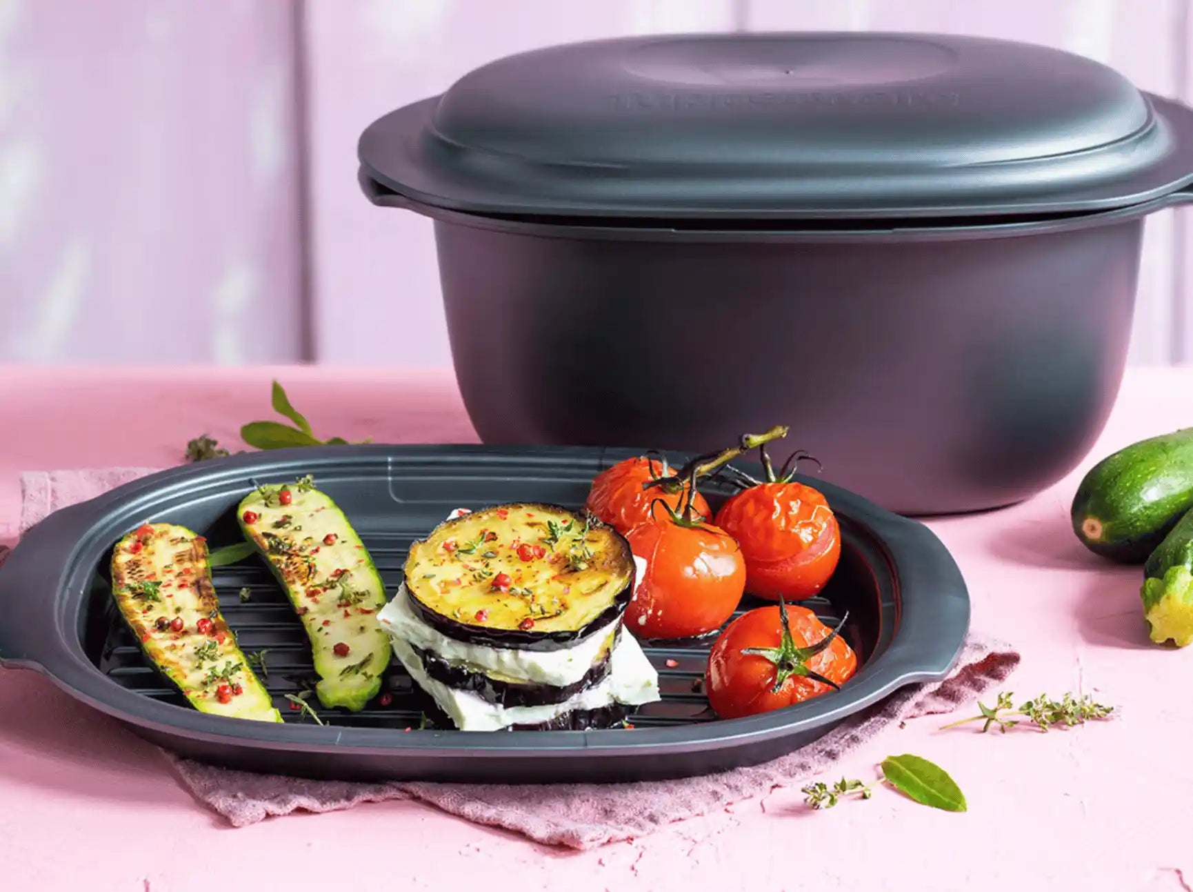 UltraPro Auflaufform von der Marke Tupperware / für Backofen und Mikrowelle / auch Kühl und Gefriergeeignet / leichter als Gusseisen / Hier direkt online kaufen