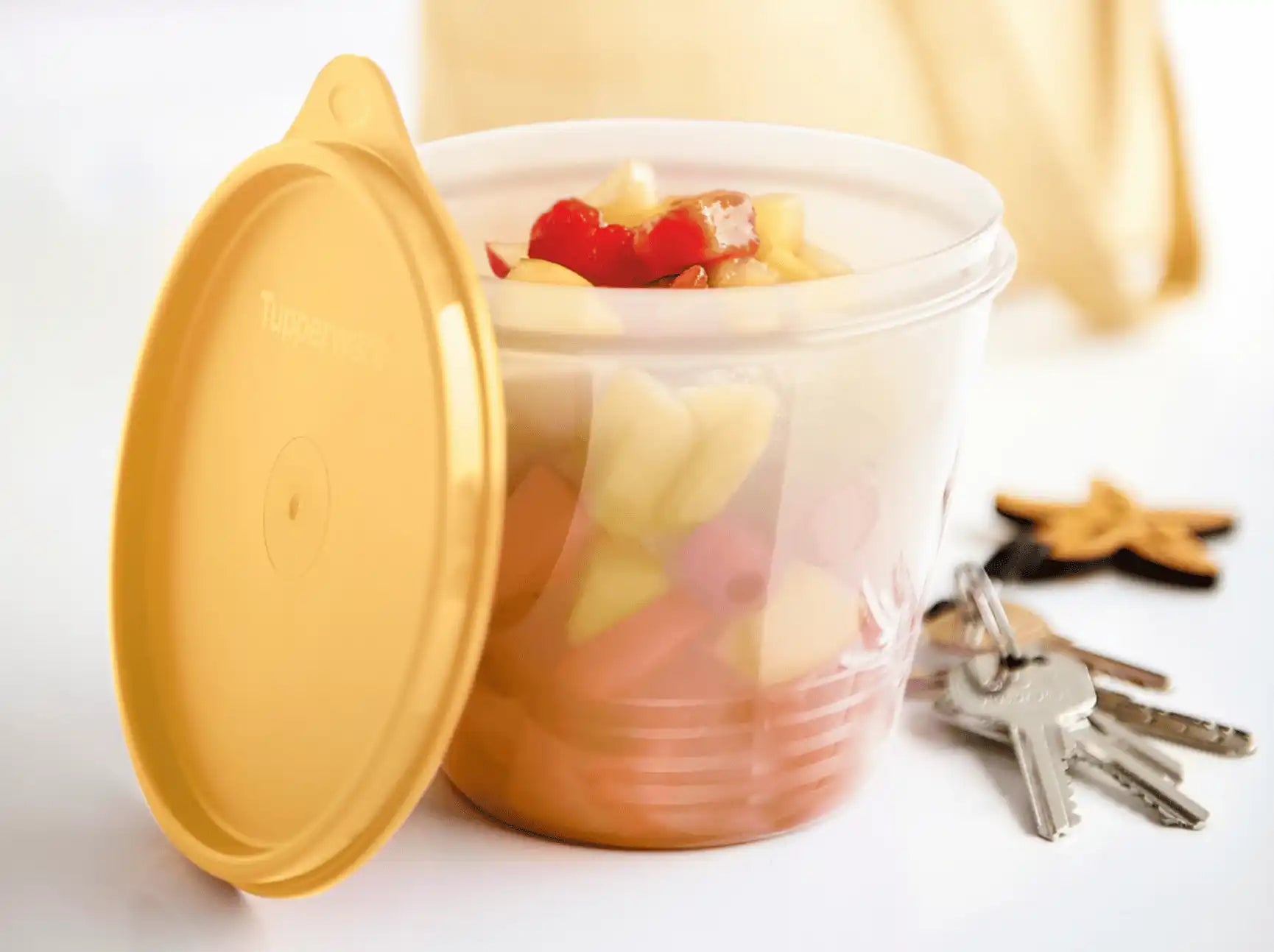 Frische Behälter Classic Set klein von der Marke Tupperware / Set besteht aus 3 Behältern, 240ml, 500ml und 800ml / Aufbewahrungsbehälter / Vorratsbehälter / luftdicht und Auslaufsicheren / Hier direkt online kaufen