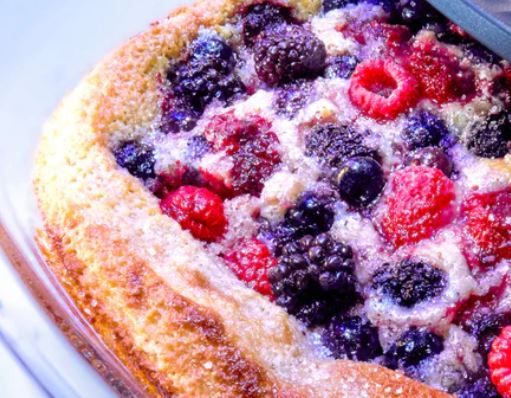 Beeren-Cobbler-Kuchen