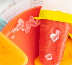 Fruchtige Sommerhits am Stiel