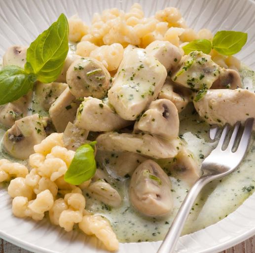 Hühnergeschnetzeltes mit Pesto