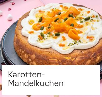 Karotten-Mandelkuchen mit Frischkäse-Topping