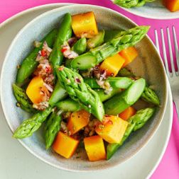 Spargel-Mango-Salat