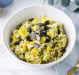 Zitronige Quinoa-Bowl