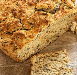 Zwiebelbrot mit Körnern