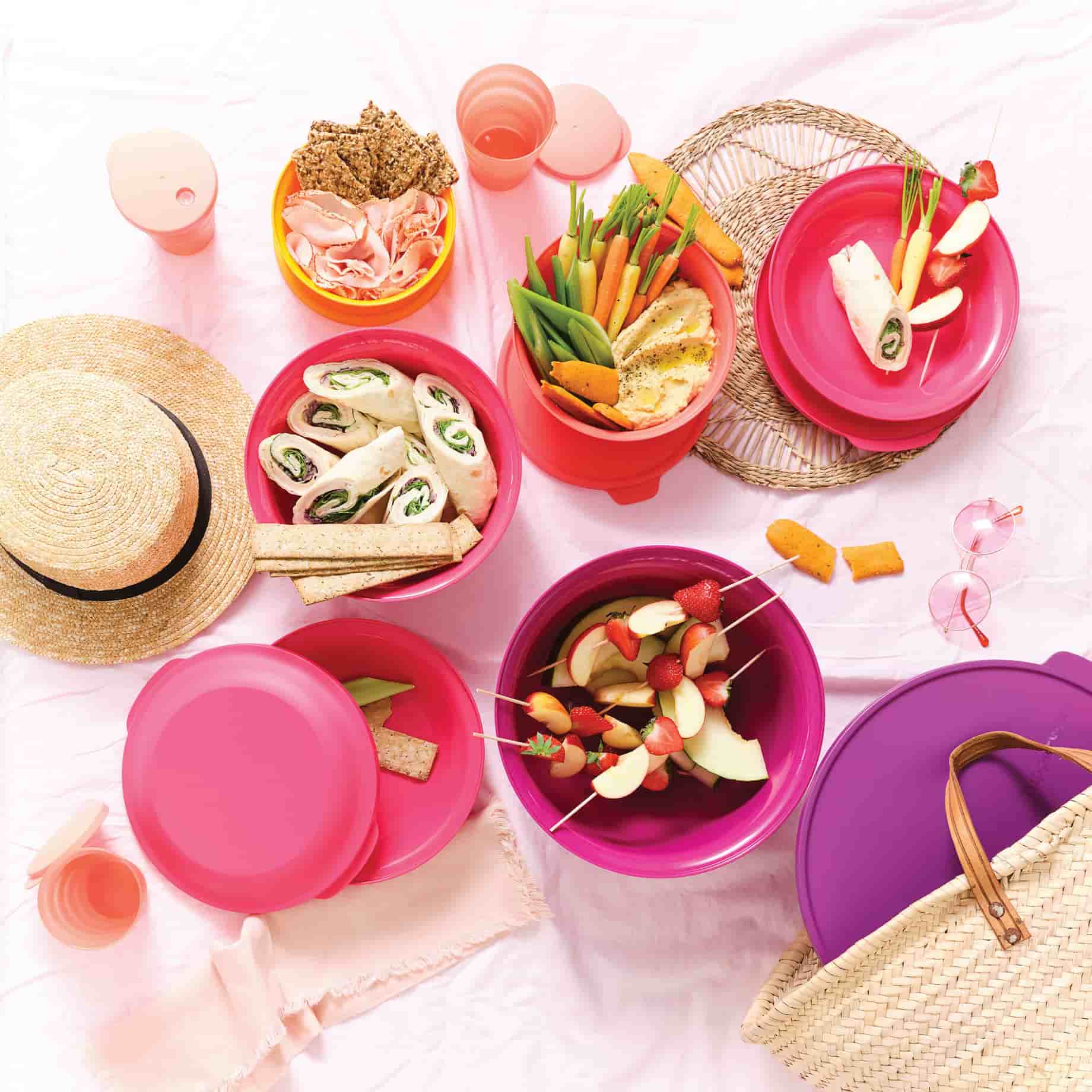Frühlings-Picknick – Essen und Getränke perfekt organisiert unterwegs