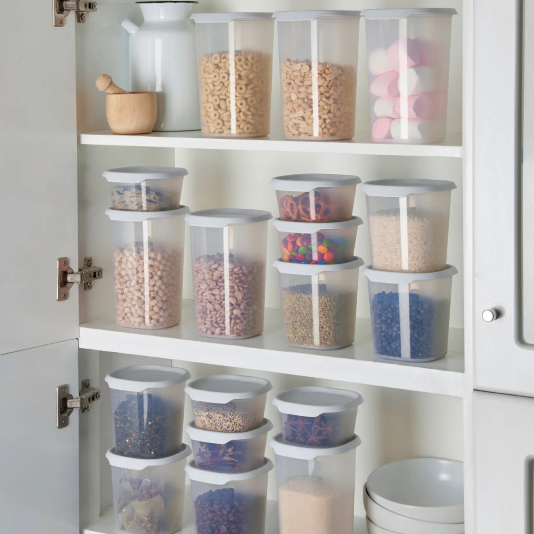 Stapelbare Behälter – mehr Ordnung und Platz in Küche und Kühlschrank