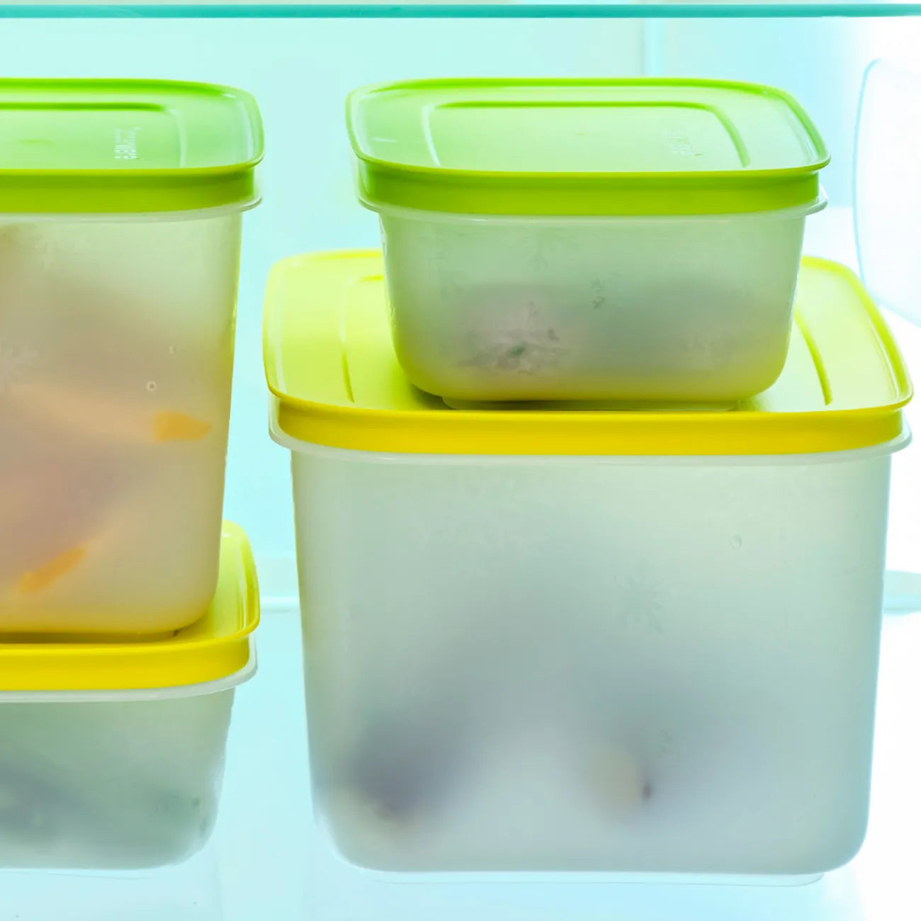 Eis Kristall Gefrierbehälter 2,5L Hoch von der Marke Tupperware / Gefrierbehälter / leichtes Einfrieren durch abgerundete Ecken / für Temperaturen von bis zu -25° / Hier direkt online kaufen