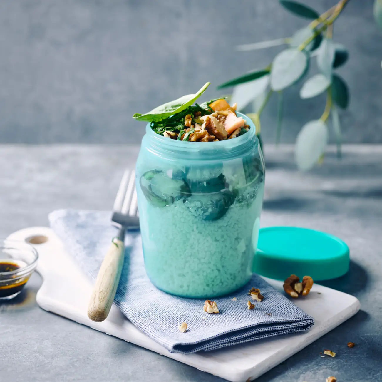 Universalbehälter 550ml von der Marke Tupperware / Aufbewahrungsbehälter / Lebensmittelbehälter / Ideal für Joghurt, Salat oder auch ein kühles Getränk / Hier direkt online kaufen