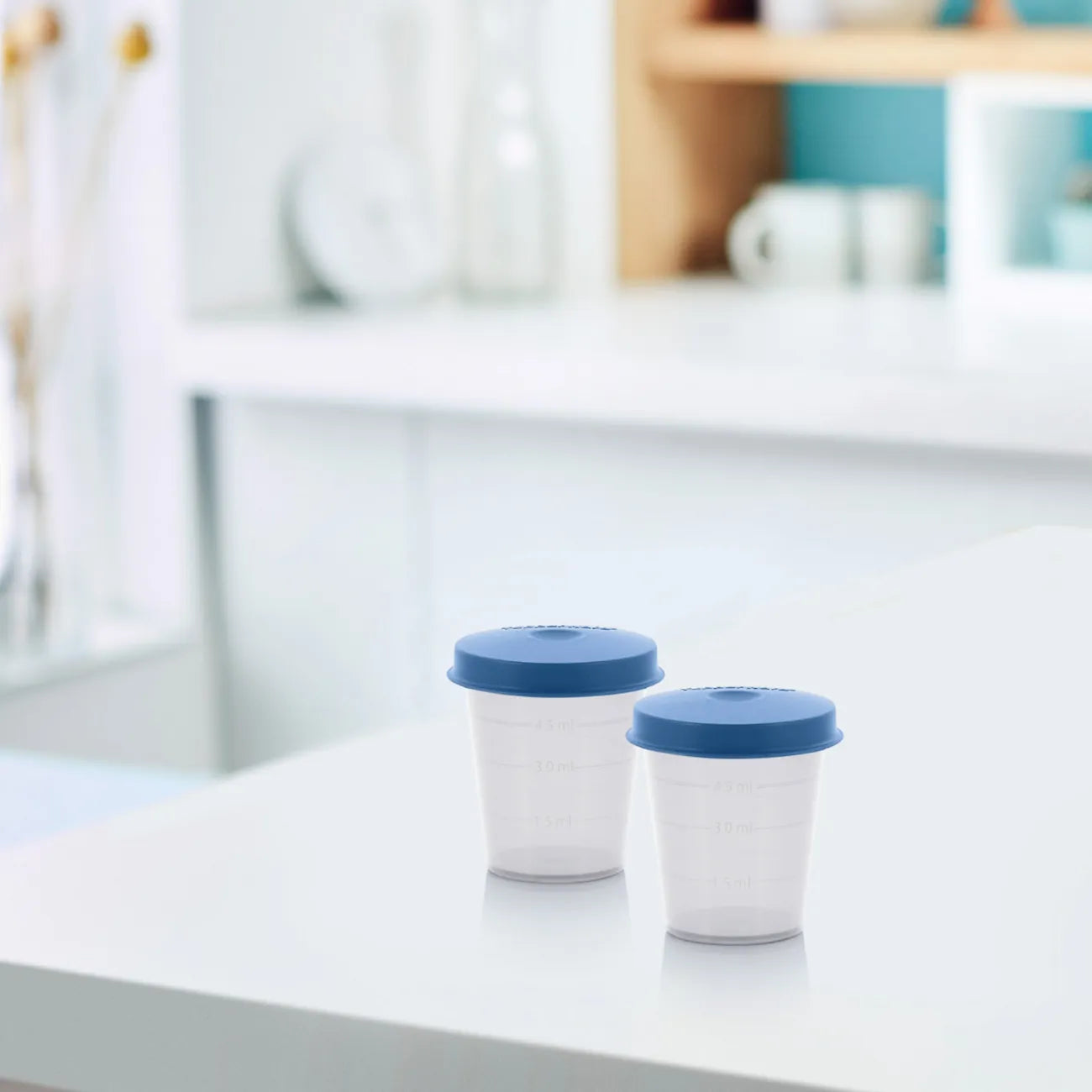 Frische Behälter 2x 60ml kleine Frische von der Marke Tupperware / aus durchsichtigem Material / Auslaufsicher / mit eingravierten Messungen / Hier direkt online kaufen