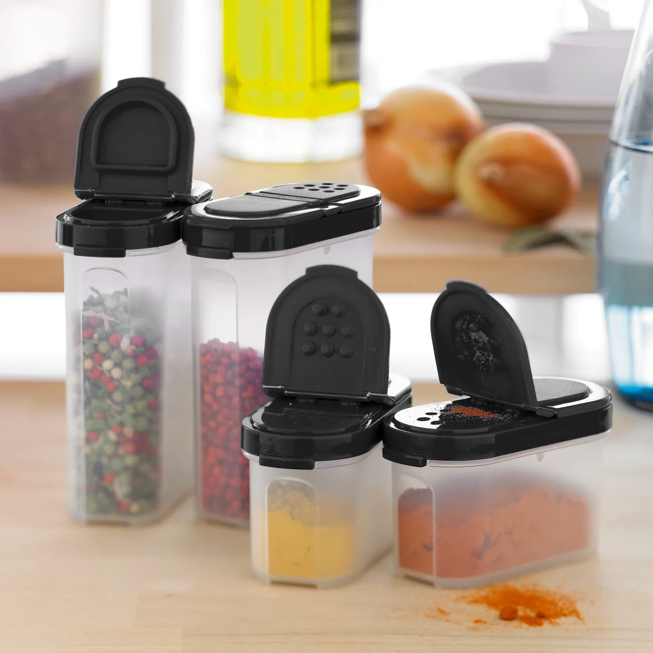 Gewürz - Zwerge 2x 120 ml von der Marke Tupperware / zum Idealen Frischhalten von Gewürzen / modular stapelbarer Gewürz Streuer / dichtschließende Deckel / Deckel mit 2 verschiedenen Streu Klappen / Hier direkt online kaufen