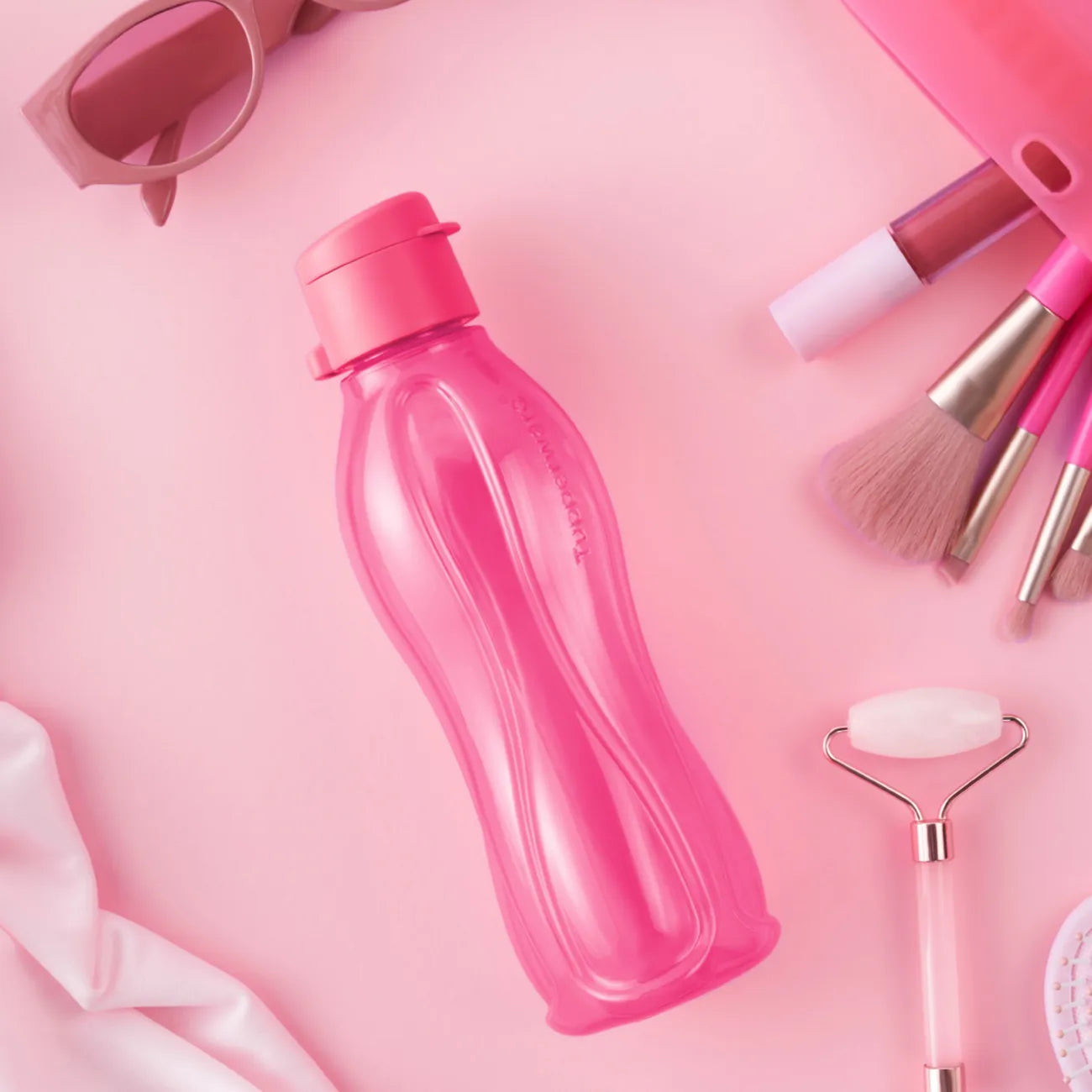 EcoEasy 500ml Trinkflasche von der Marke Tupperware / in der Farbe Pink / Wasserflasche für Unterwegs / Für Picknick, Mittagspause und mehr / Hier direkt online kaufen