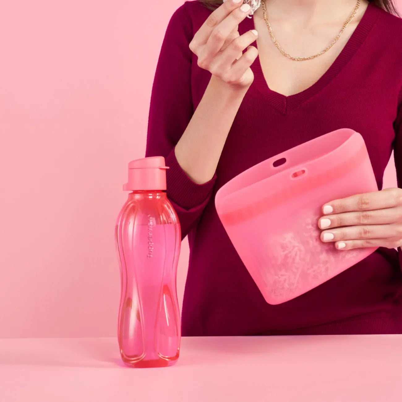 EcoEasy 500ml Trinkflasche von der Marke Tupperware / in der Farbe Pink / Wasserflasche für Unterwegs / Für Picknick, Mittagspause und mehr / Hier direkt online kaufen