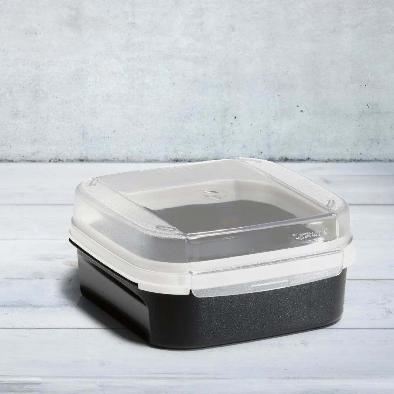 Bellevue 1,2 Liter von der Marke Tupperware / in der Farbe Schwarz - Transparent / Vorratsdose / Aufbewahrungsbehälter / Vorratsbehälter / Lebensmittelbehälter / Hier direkt online kaufen