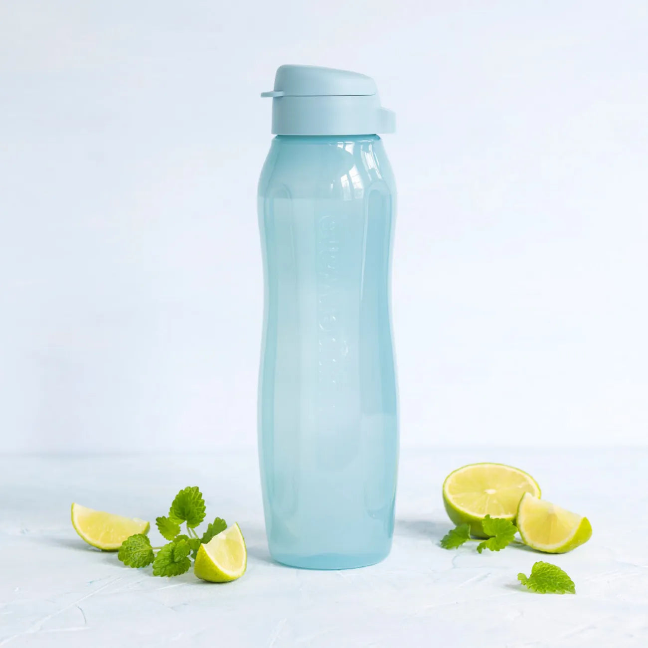 EcoEasy 2 Trinkflasche 1 L von der Marke Tupperware / in der Farbe Türkis / Wasserflasche / Ideal für Unterwegs / Radarflasche / Hier direkt online kaufen