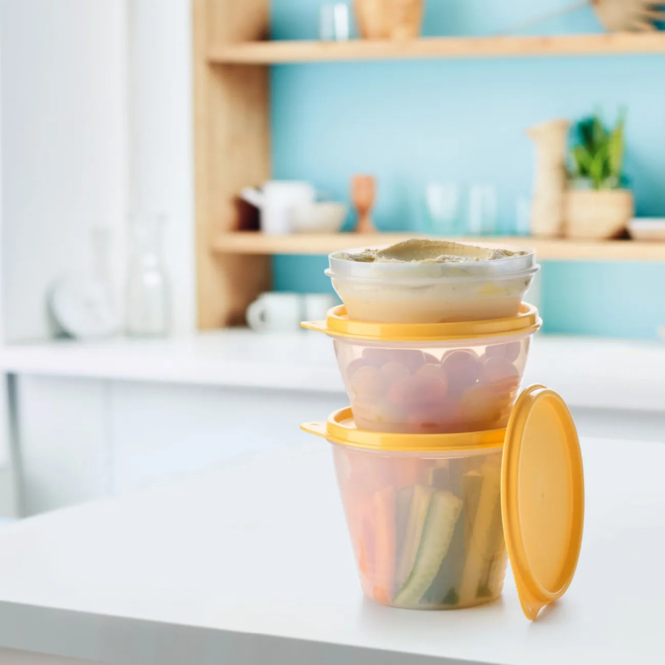 Frische Behälter 800ml Classic von der Marke Tupperware / Aufbewahrungsbehälter / Auslaufsicherer Deckel / Ideal zum Mitnehmen von Speisen Unterwegs / Hier direkt online kaufen