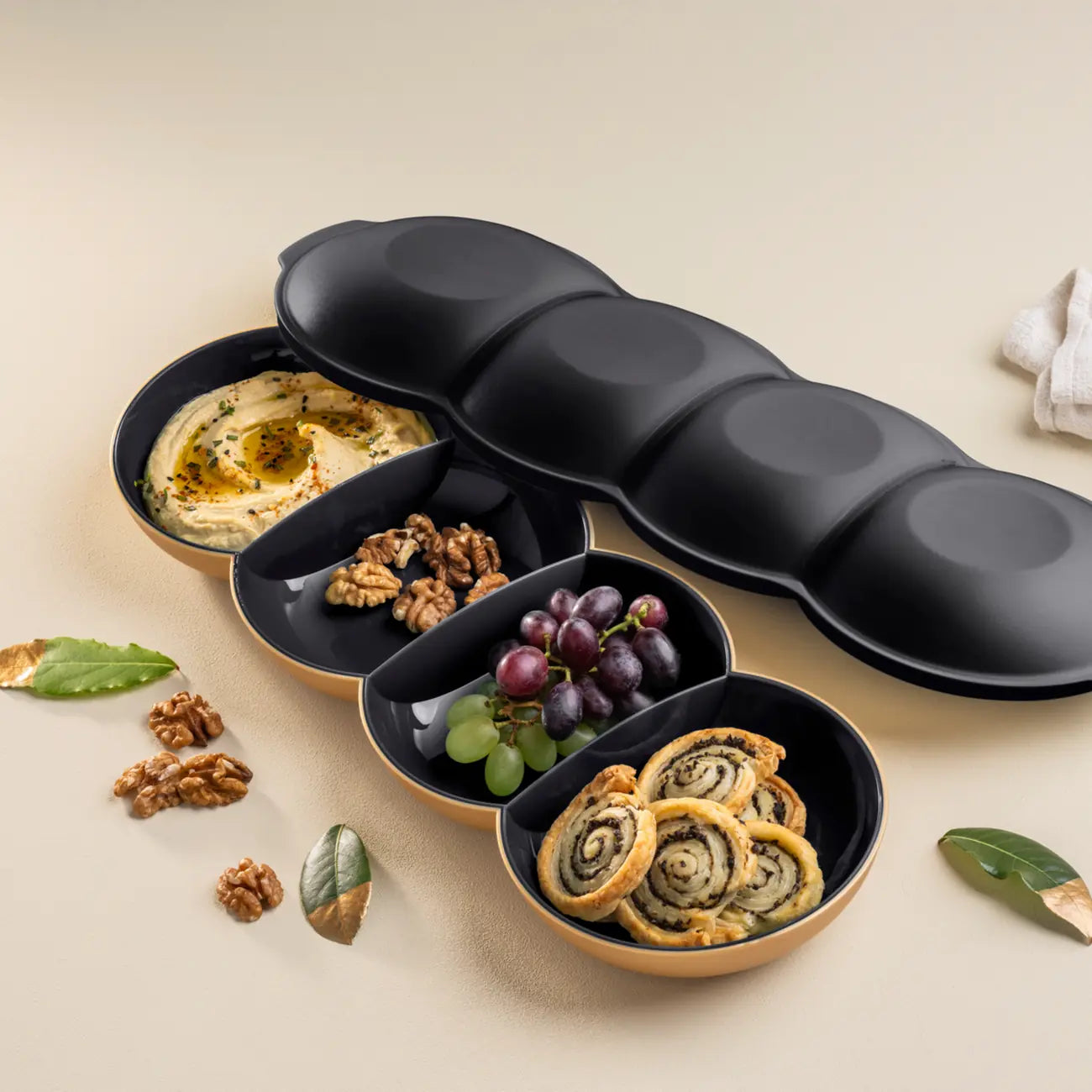 Aloha Servierschale von der Marke Tupperware / mit luft- und wasserdichtem Deckel / Ideal fürs Buffet und zum Transportieren / modular Stapelbar / Platzsparend ineinander Stapelbar / Servier Schüssel / Hier direkt online kaufen