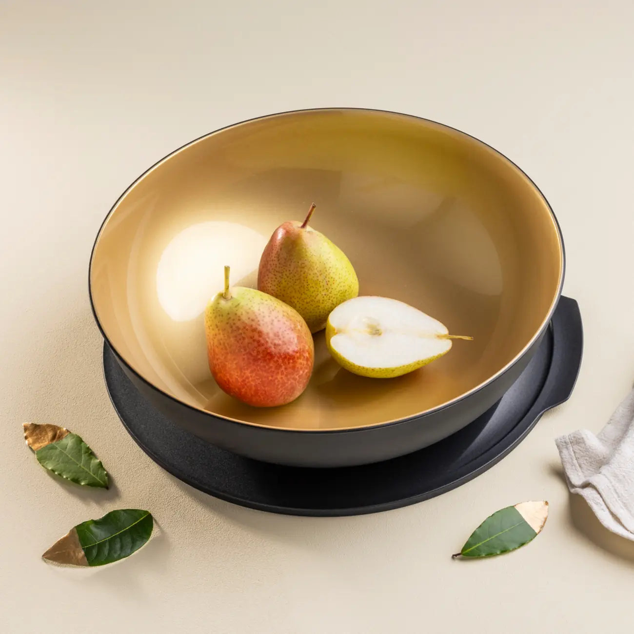 Aloha Servierschale von der Marke Tupperware / mit luft- und wasserdichtem Deckel / Ideal fürs Buffet und zum Transportieren / modular Stapelbar / Platzsparend ineinander Stapelbar / Servier Schüssel / Hier direkt online kaufen