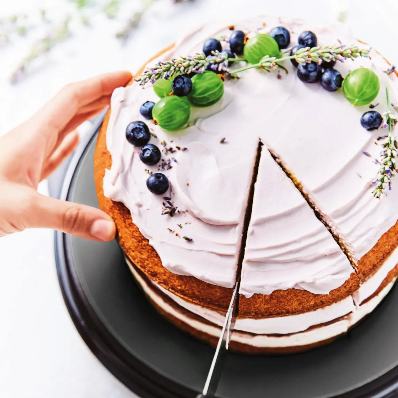 Tupperware Tortentwist Höhenverstellbarer Kuchenbehälter / Ideal zum Transportieren von Kuchen / Tortenbehälter / in 2 Höhen verfügbar / Hier direkt online kaufen