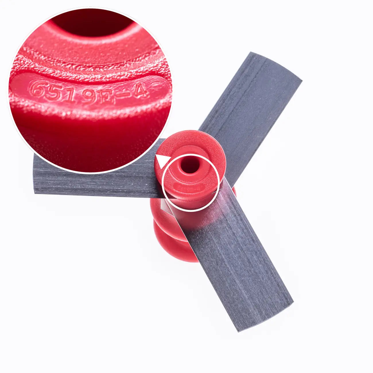 Ersatzmesser 6 Eckig mit Klingenschutz, rot von der Marke Tupperware / Schneideinsatz für den Tupperware Turbo Chef und den Multichef / mit Klingenschutz / Ersatzteil hier direkt online kaufen 