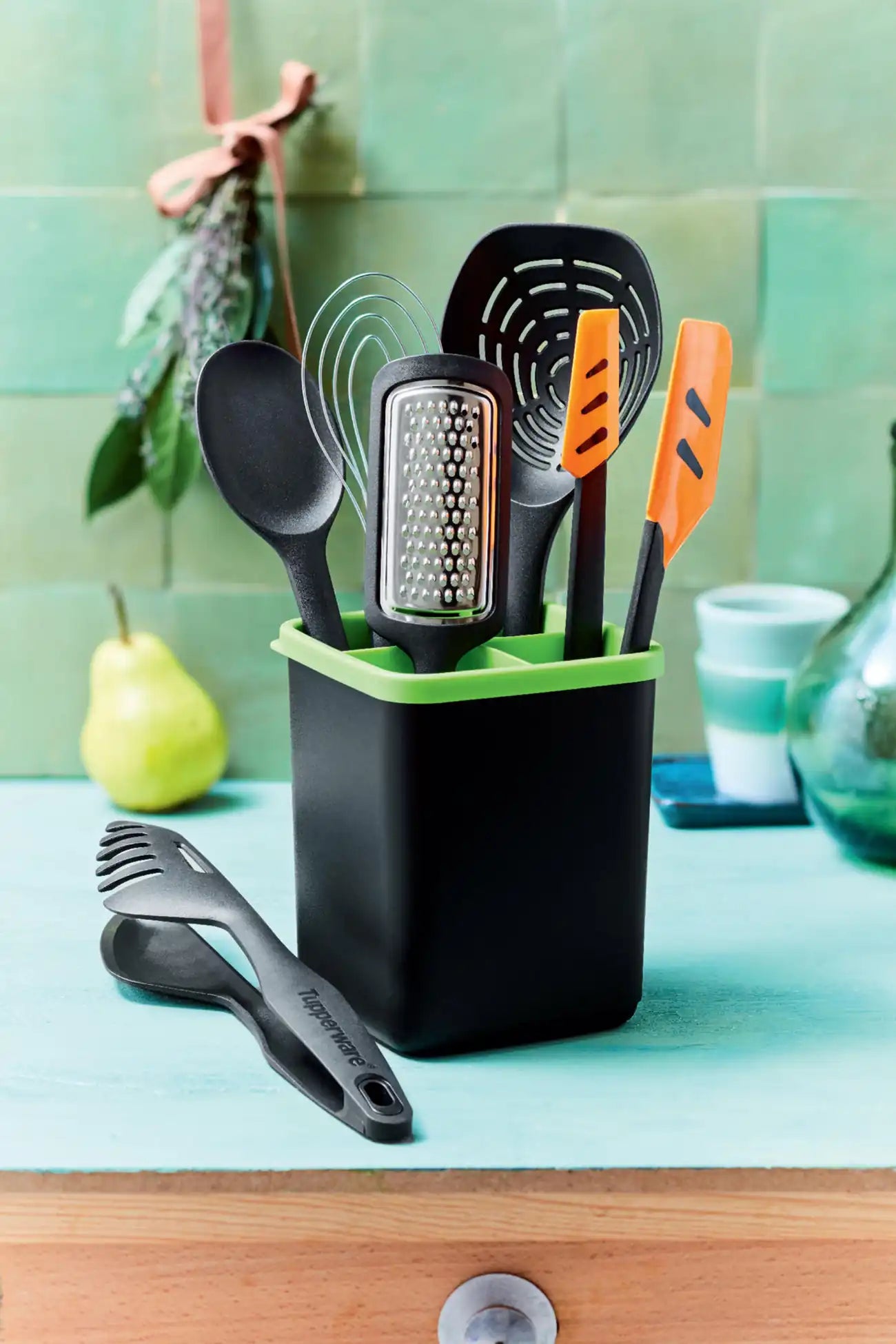 Löffelsieb Griffbereit von der Marke Tupperware / Löffelsieb zum abseilen von Knödeln usw / Küchenhelfer / Top Griffbereit / Hier direkt online kaufen