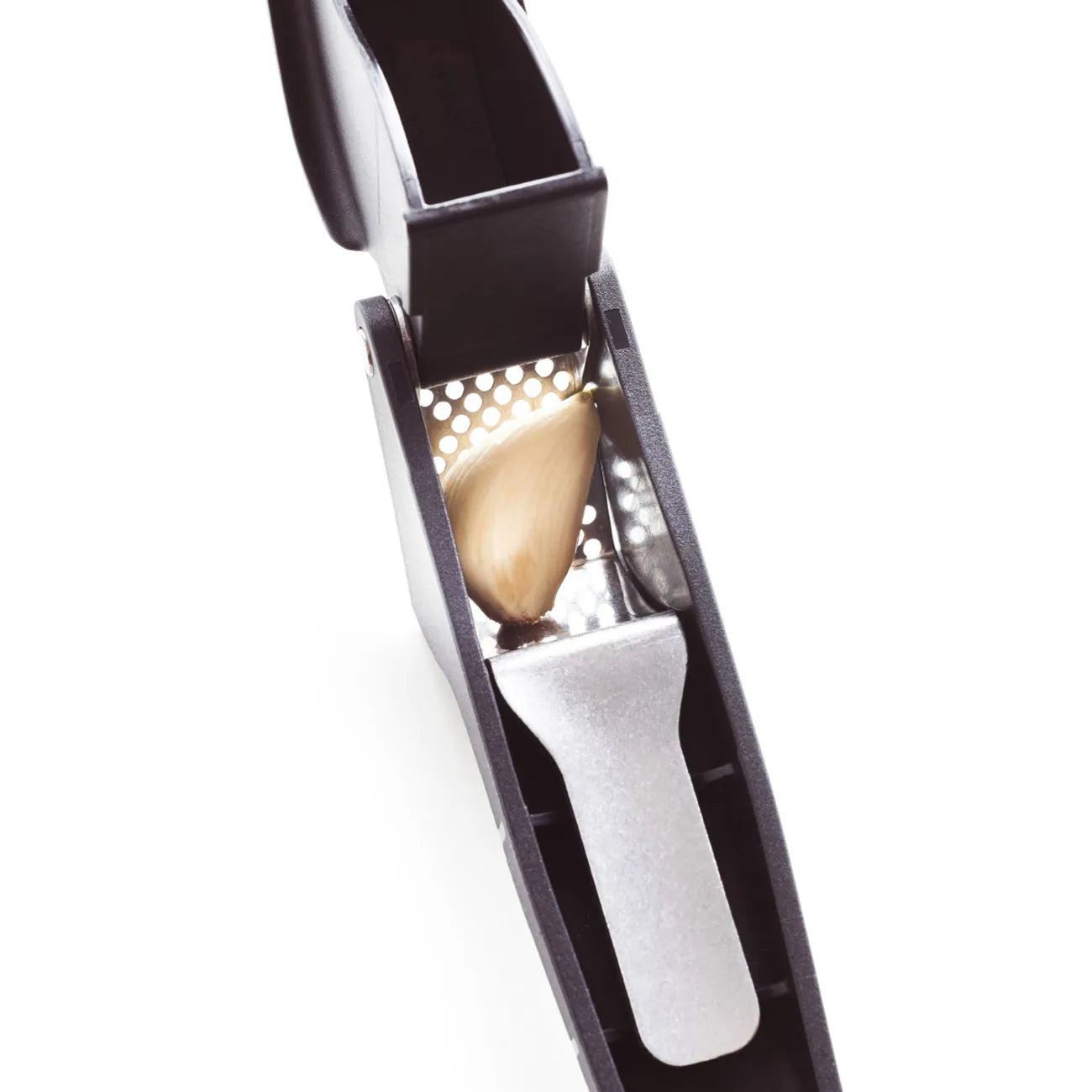 Knoblauchpresse Knobi-Star von der Marke Tupperware / Drei in Eins Küchenwerkzeug / zum Schälen und Pressen von Knoblauch / mit Kräuterentblätterungsfunktion / mit Ergonomischen Griff / Einfach zu Reinigen / Hier direkt online kaufen 