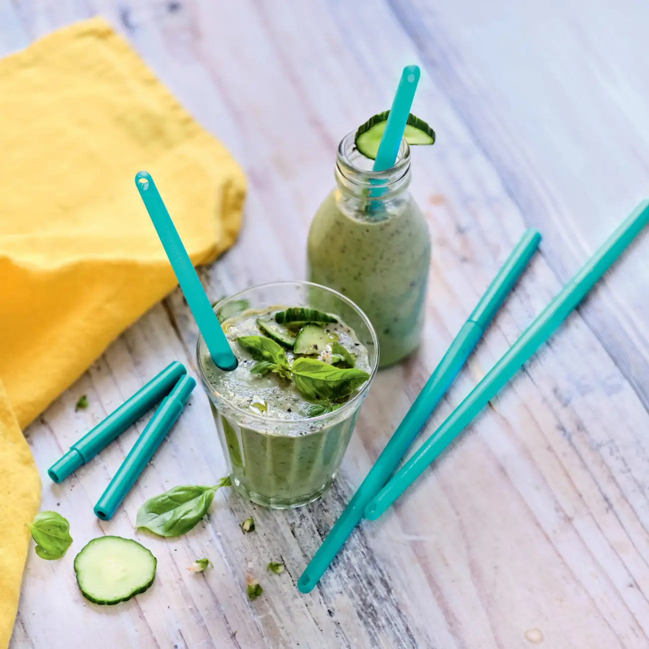 ECO+ Straw (2) wiederverwendbare Trinkhalme von der Marke Tupperware / Schnelle Reinigung mit hilfe der Trinkhalm Bürste / Mehrweg Trinkhalme / Hier direkt online kaufen