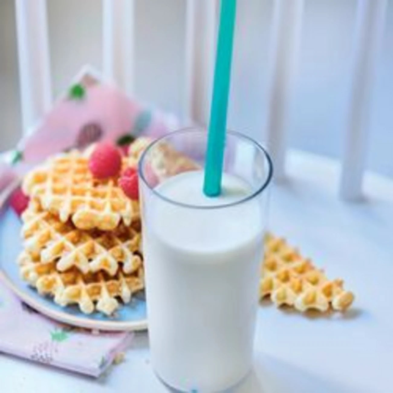 ECO+ Straw (2) wiederverwendbare Trinkhalme von der Marke Tupperware / Schnelle Reinigung mit hilfe der Trinkhalm Bürste / Mehrweg Trinkhalme / Hier direkt online kaufen