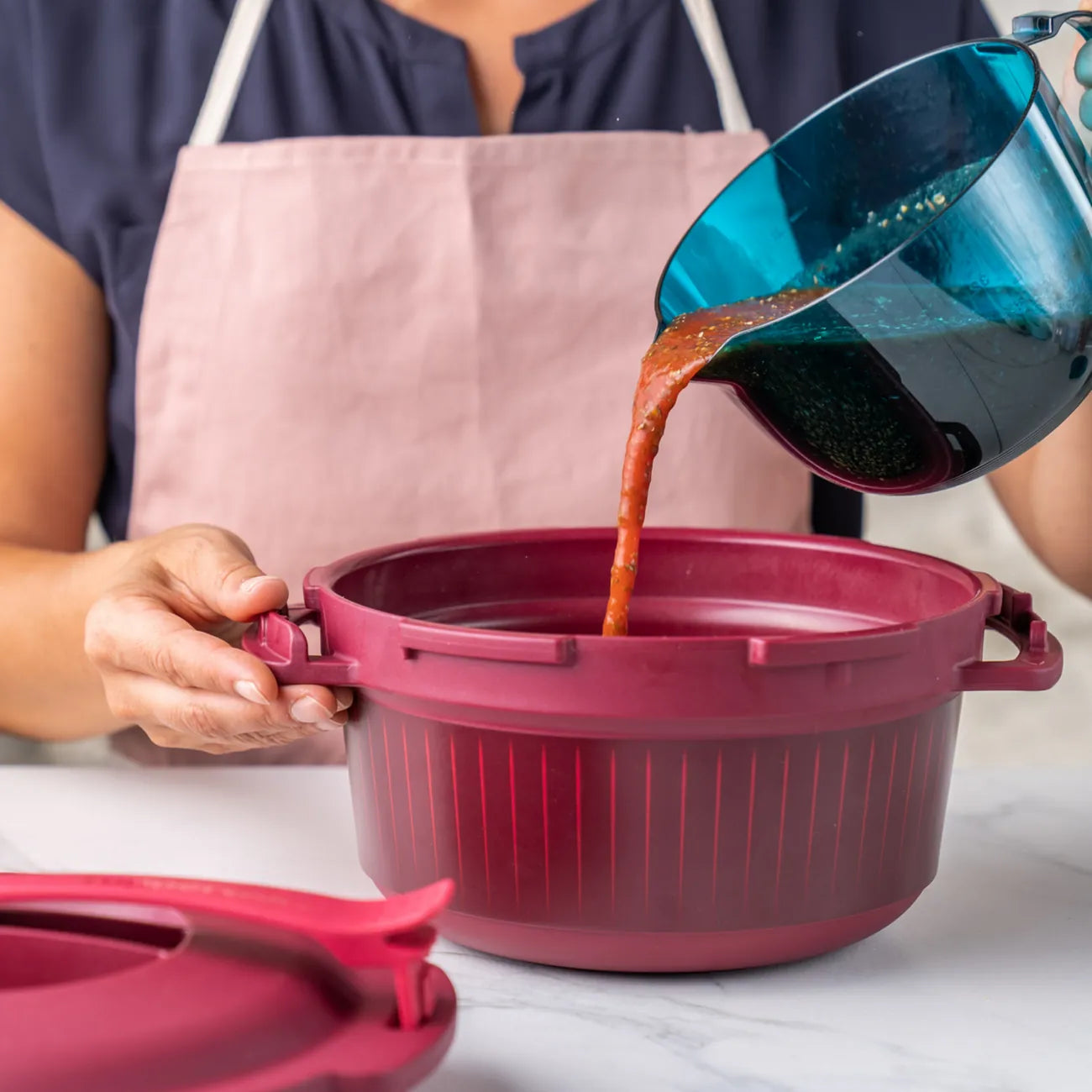 Tupperware MicroCook 1-l-Kanne Mikrowellen Kanne, ideal zum Mikrowellengaren, Zubereiten und servieren von Suppen, Pudding oder Kartoffeln