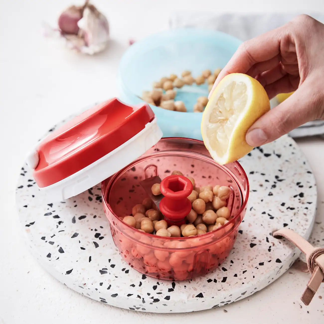 Tupperware Ersatzteil Deckeloberteil für die SuperSonics / Deckeloberteil mit Zugmechanismus / in der Farbe Rot / Tupperware Ersatzteil Deckel / Ersatzteil hier direkt online kaufen