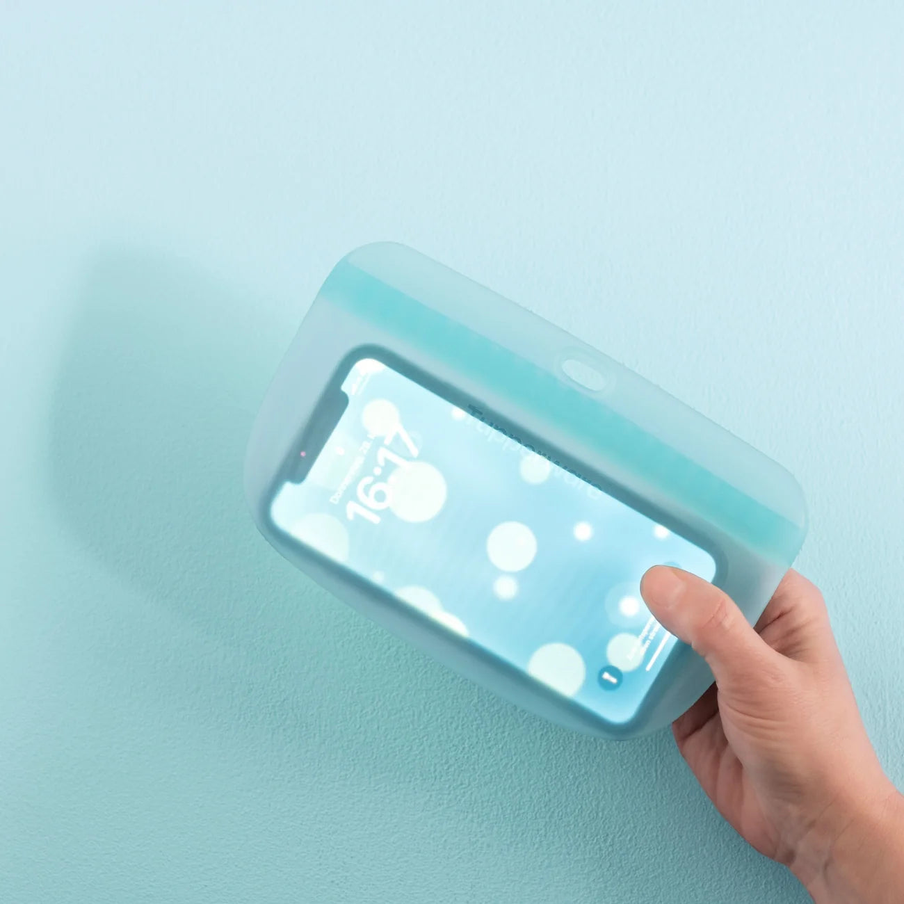 Ultimate Silicone Slim Bag 300ml von der Marke Tupperware / in der Farbe Blau  / Frischhaltebeutel / Gefrierbeutel / Auslaufsicher / Ideal für Unterwegs / Hier direkt online kaufen