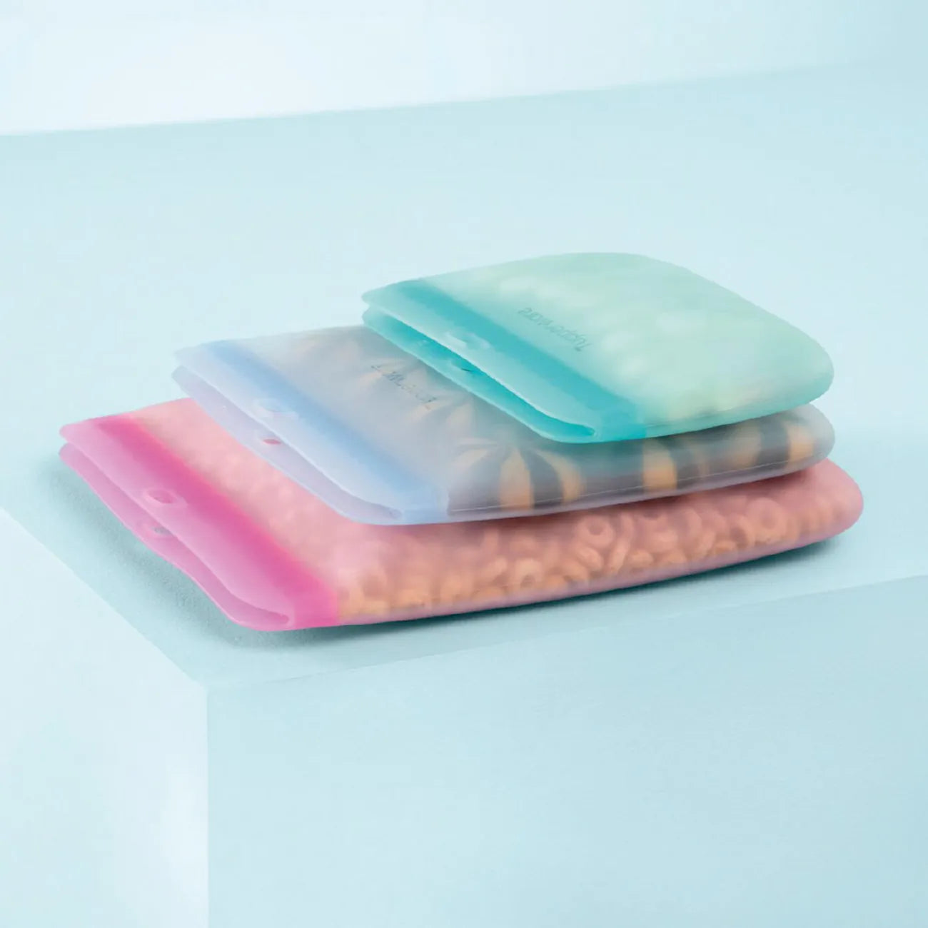 Ultimate Silicone Slim Bag 980ml von der Marke Tupperware / in der Farbe Blau  / Frischhaltebeutel / Gefrierbeutel / Auslaufsicher / Ideal für Unterwegs / Hier direkt online kaufen