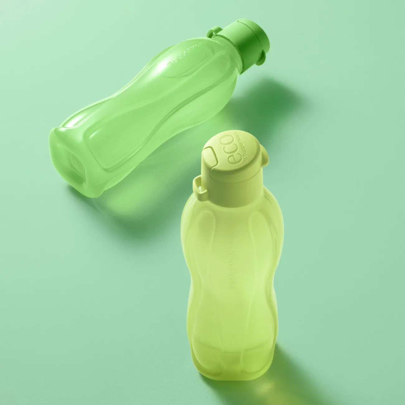 EcoEasy 500ml Trinkflasche von der Marke Tupperware / in der Farbe Hellgrün / Trinkflasche für Unterwegs / Ideal für Picknick, Mittagspause oder Wandertag / Hier direkt online kaufen