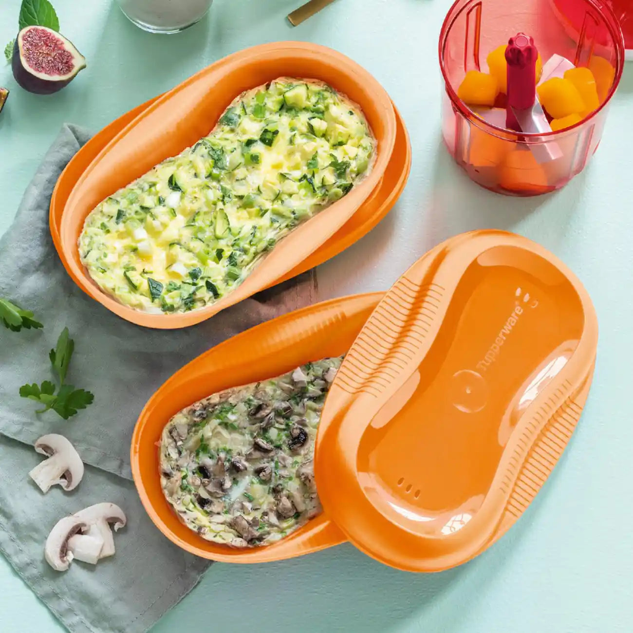 Mikro Meister von der Marke Tupperware / in der Farbe Orange / Ideal geeignet zum zubereiten und erwärmen von schnellen Gerichten / für die Mikrowelle / Mikrowellenbehälter / Hier direkt online kaufen