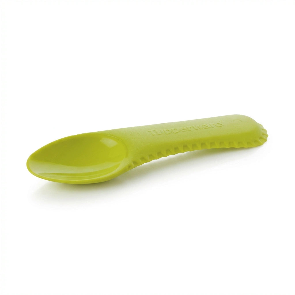 Tupperware Fitness-Löffel in Grün zum einfachen Auslöffeln von Kiwis und Mangos