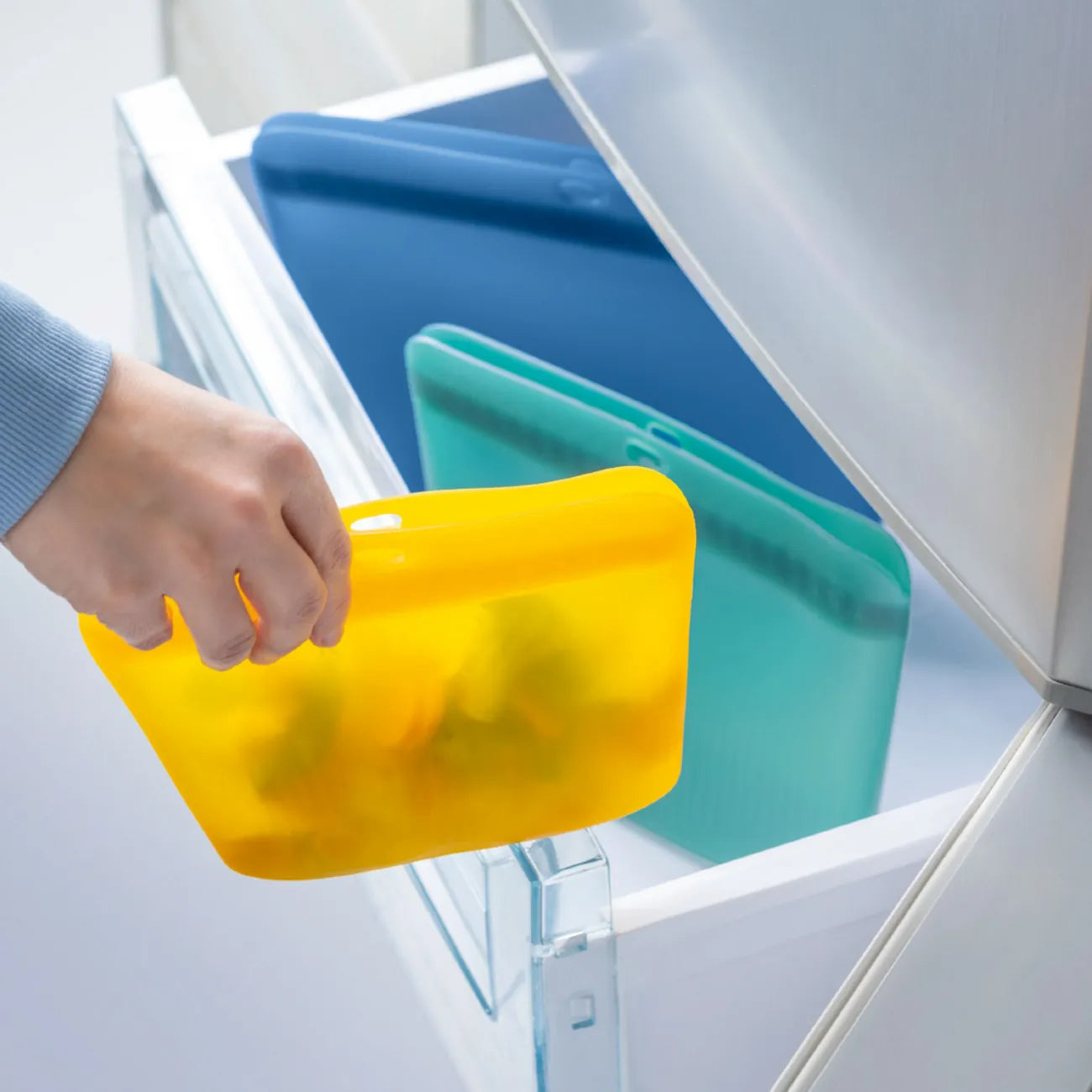 Ultimate Silikon Bag S 540ml in Gelb von der Marke Tupperware / geeignet für Kühlschrank, Gefrierschrank, Backofen und Mikrowelle / Ideal zum Mitnehmen / Hier direkt online Kaufen