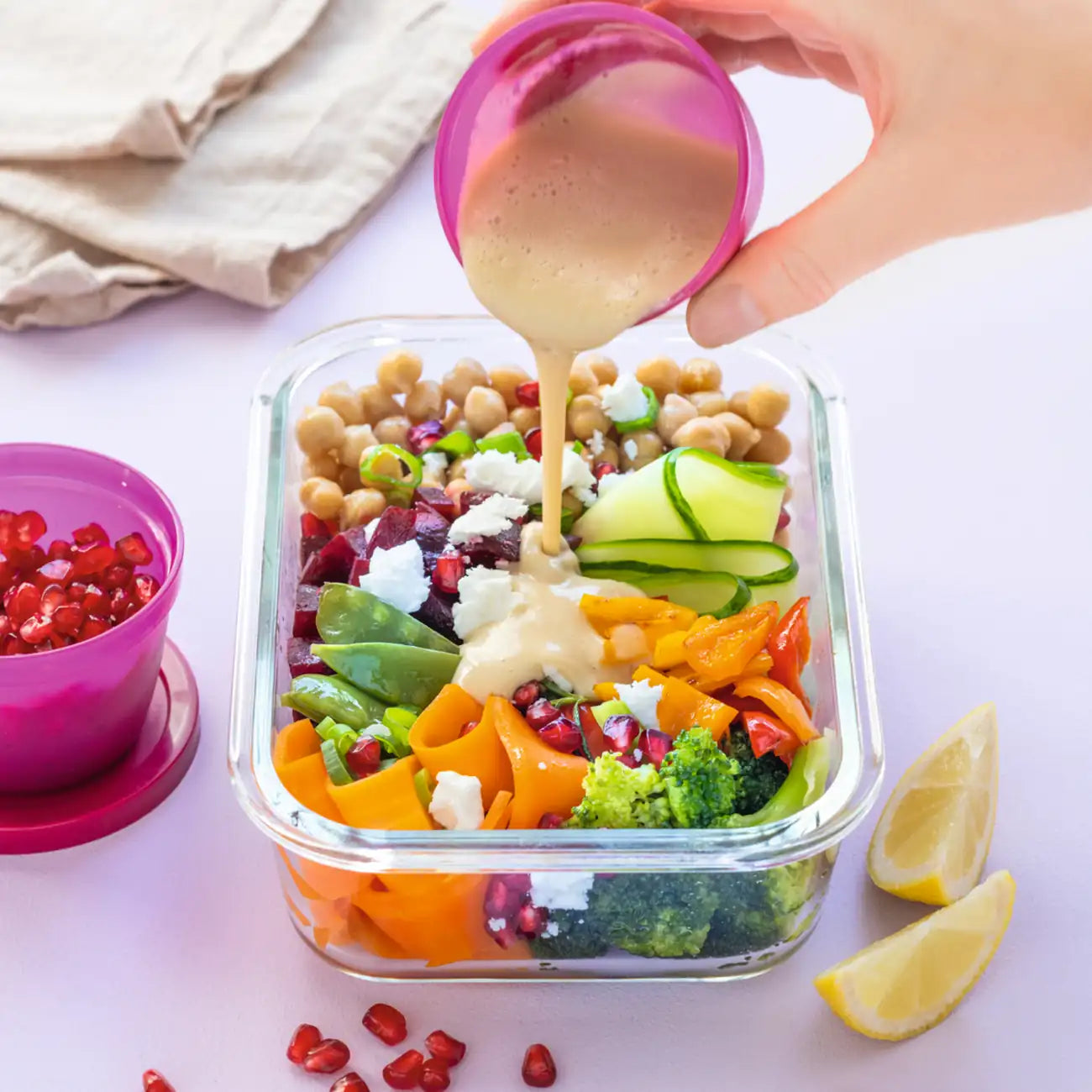 PremiaGlass Rechteckig 1,5 L von der Marke Tupperware / Glass Form für Mikrowelle & Backofen / Luft & Wasserdicht / Modular Stapelbar / mit Klick Deckel / Hier direkt online kaufen 