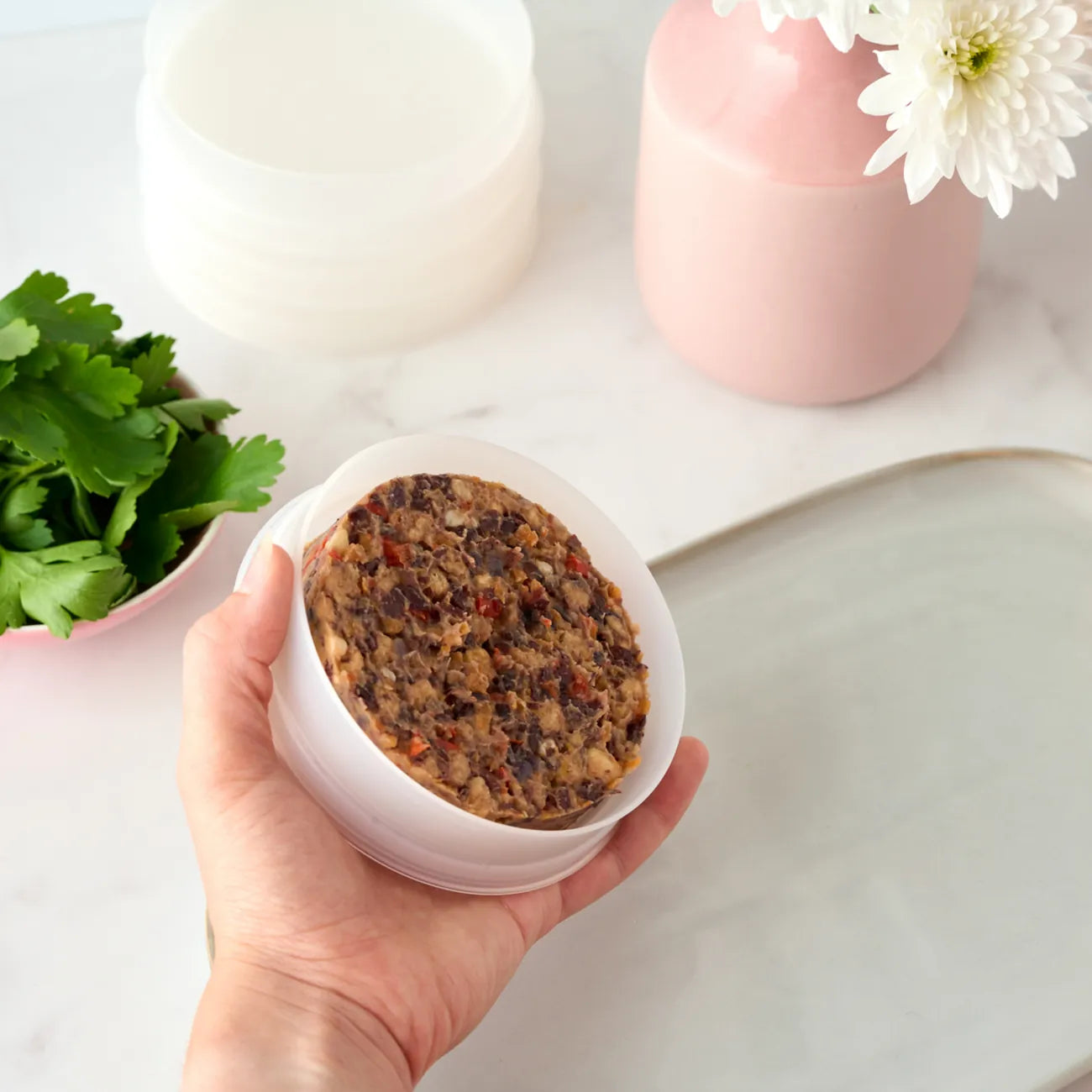 Burger-Patty Behälter 200ml (4) von der Marke Tupperware / 4 Burger Patty Behälter / zum aufbewahren und Formen von burger pattys / Hier direkt online kaufen