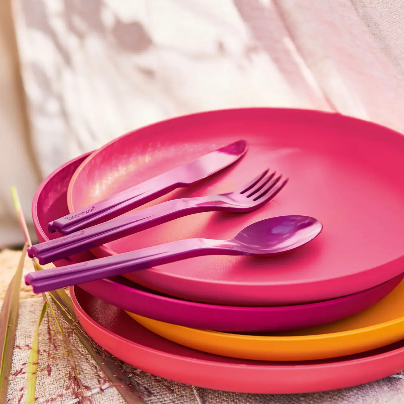 Picknick-Besteck (3) von der Marke Tupperware / Besteck für Unterwegs / Besteck zum Picknicken / Hier direkt online kaufen 