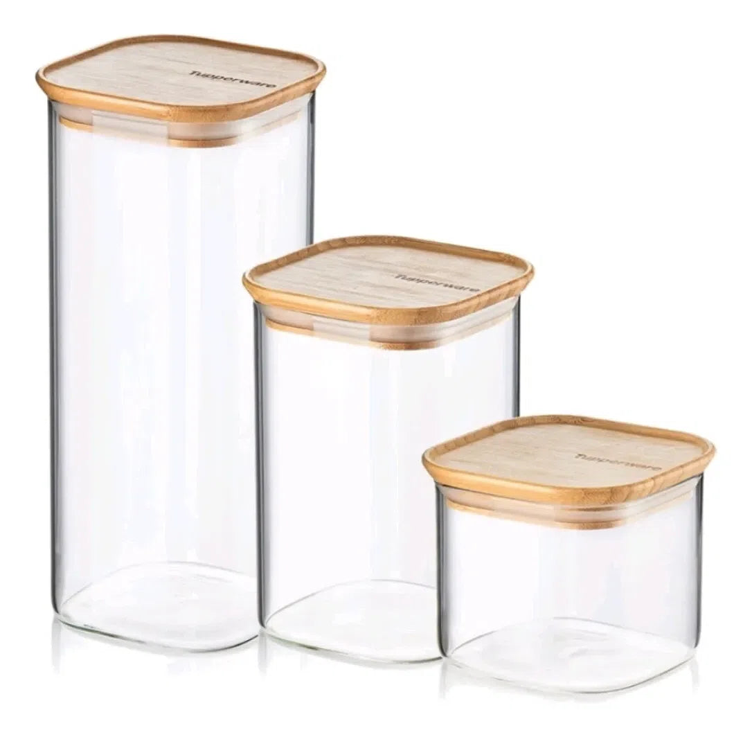 Bamboo Clear Storage Trio von der Marke Tupperware / Behälter in 500ml, 1,1 Liter und 1,9 Liter / Vorratsglas / Vorratsbehälter / Meal Prep / Behälter mit Bambus Deckel / Aufbewahrungsbehälter / Hier direkt online kaufen 
