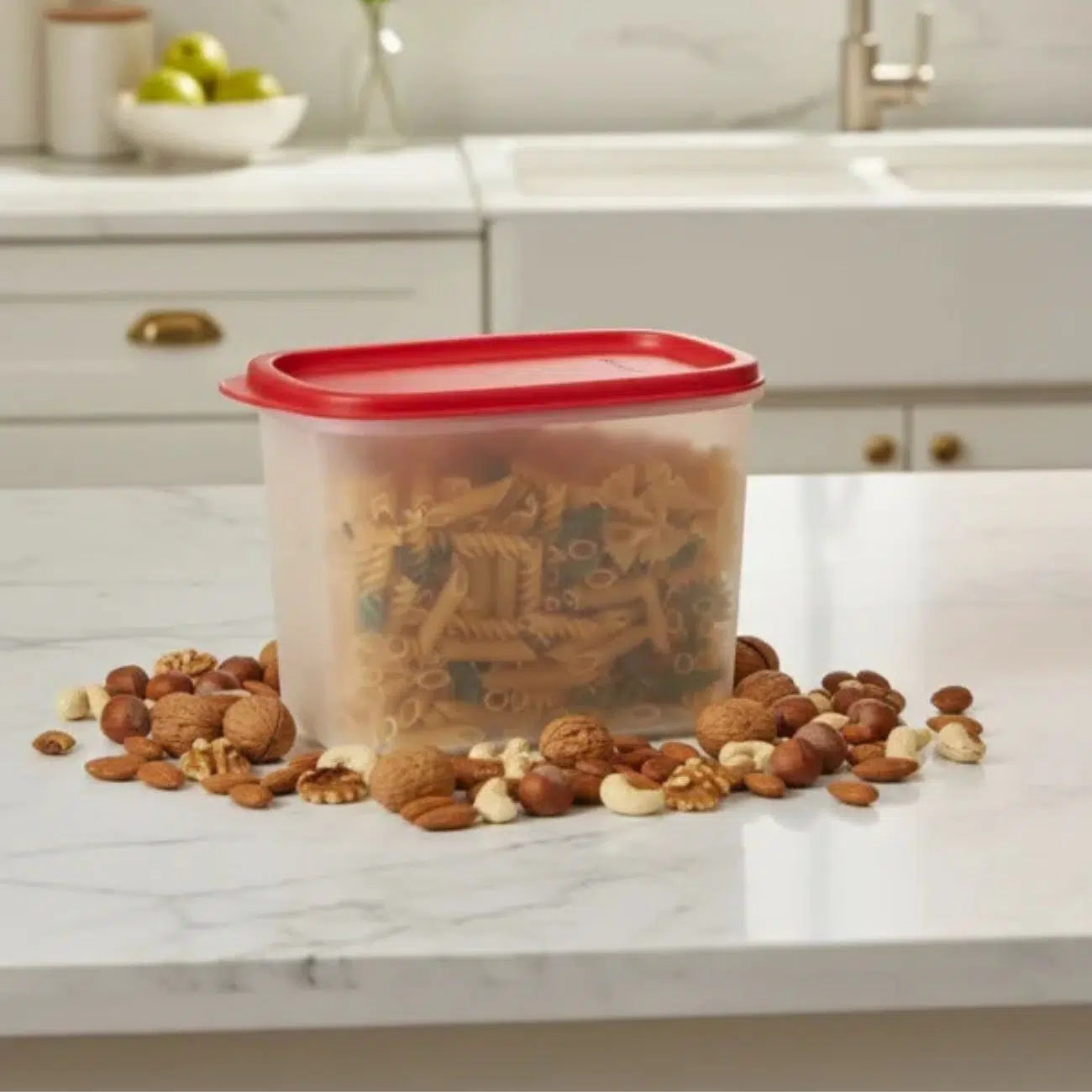 Modularer Eidgenosse 2 Oval 1,1 Liter von der Marke Tupperware / in der Farbe rot - transparent / Vorratsbehälter / Ideal für Trockenvorräte / Modular Stapelbar / Luftdicht schließend / Hier direkt online kaufen