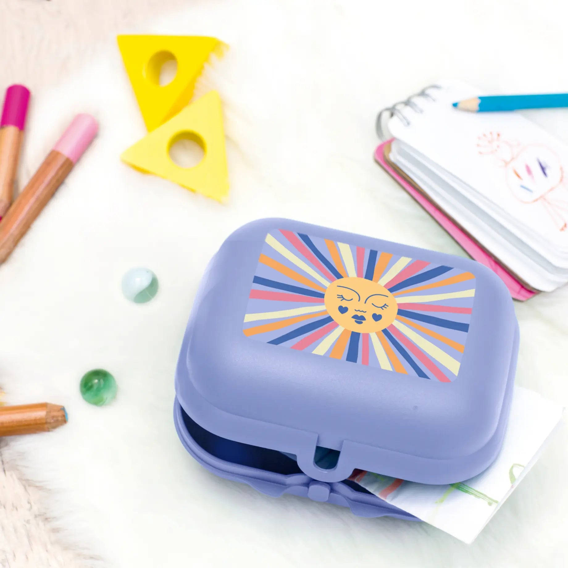 Eco+ Großer Twin Oyster Sunshine von der Marke Tupperware / Brotbox / Lunchbox / Snackbox / Einfach zu öffnen und zu schließen / Ideal  fürs Pausenbrot, kleine Snacks oder auch die selbstgebackenen Plätzchen / Hier direkt online kaufen