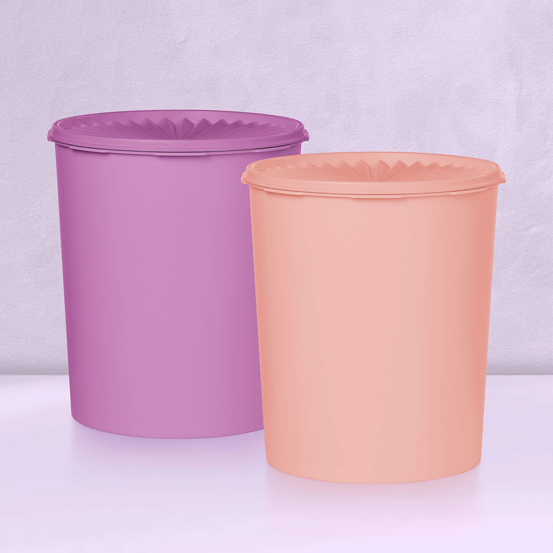 Sonnenbehälter 4L von der Marke Tupperware / in der Farbe Altrosa / Stapelbar /  Lebensmittelbehälter / Luft und Wasserdicht schließender Deckel / Hier direkt online kaufen