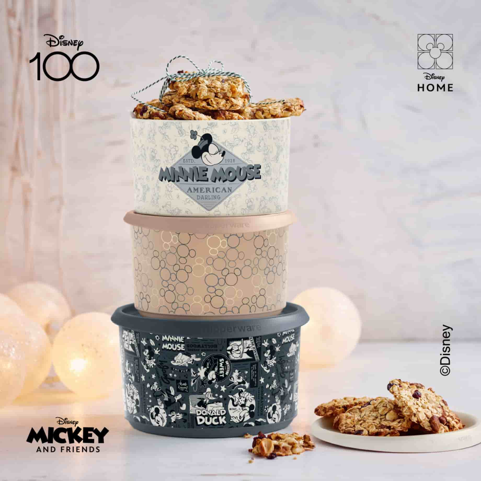 One Touch Rund Disney D100 1,4L von der Marke Tupperware / Mickey und seine Freunde / luft und Wasserdicht schließend / Aufbewahrungsdose / Vorratsdose / Ideal für Kekse und Gebäck / Hier direkt online kaufen 