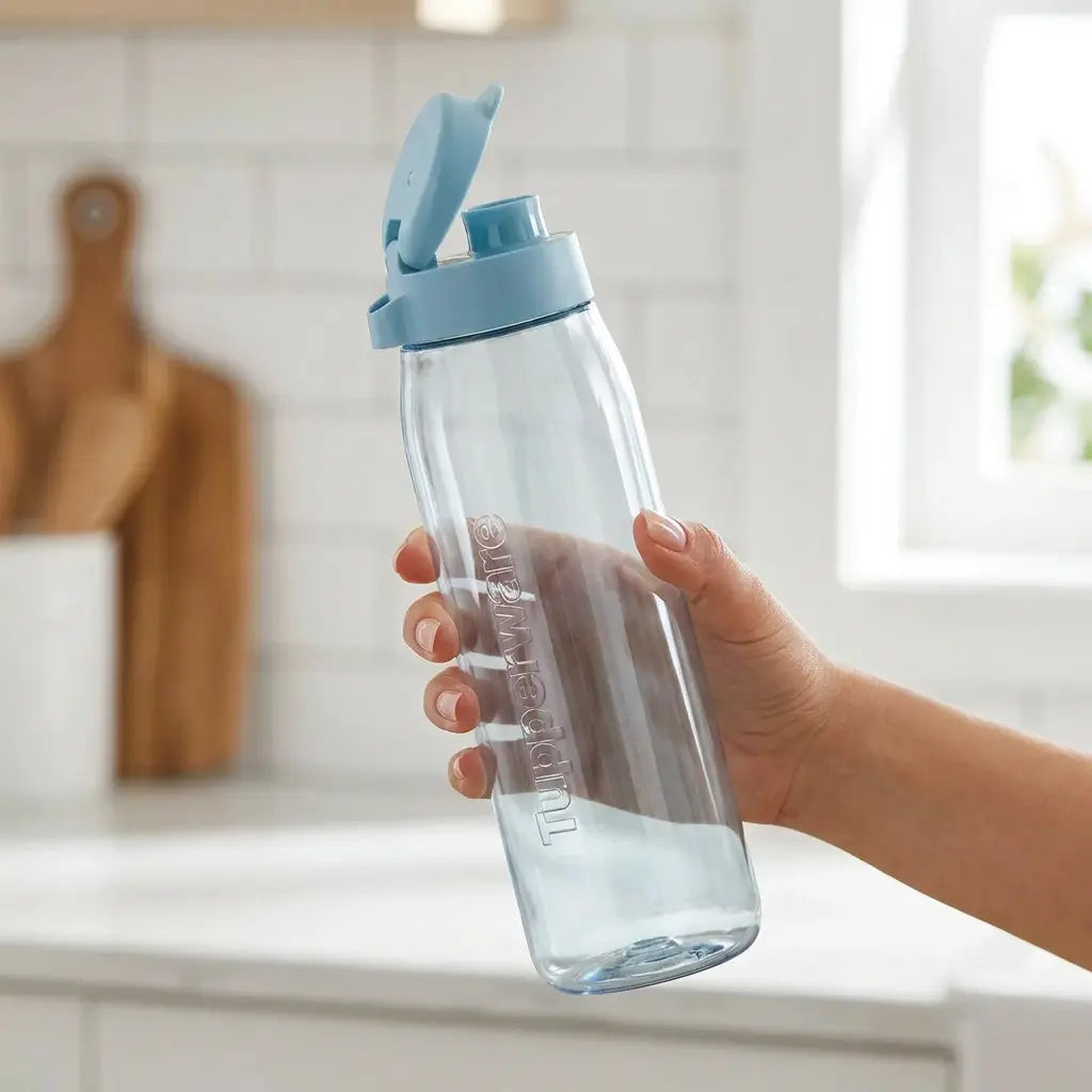 Premium EcoEasy 750ml von der Marke Tupperware / Trinkflasche / Wasserflasche / Ideal für Unterwegs, egal ob Sport oder Picknick / Hier direkt online kaufen