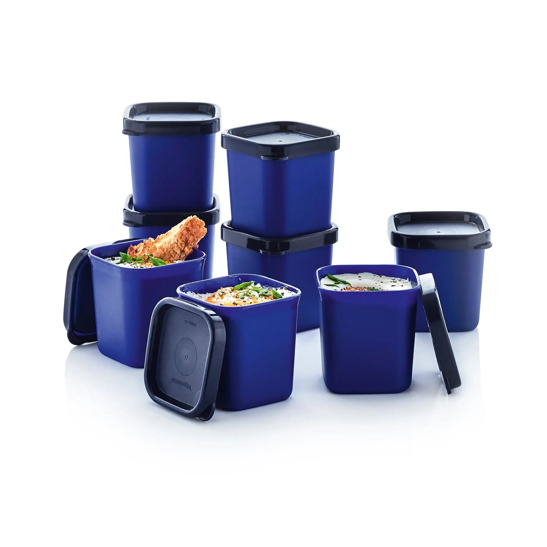 MicroGourmet Förmchen 80 ml (4) dunkelblau von der Marke Tupperware / Mikrowellenbehälter / schnell, einfach & praktisch / Luft- und wasserdicht schließend / Mikrowellenkochen / hier direkt online kaufen