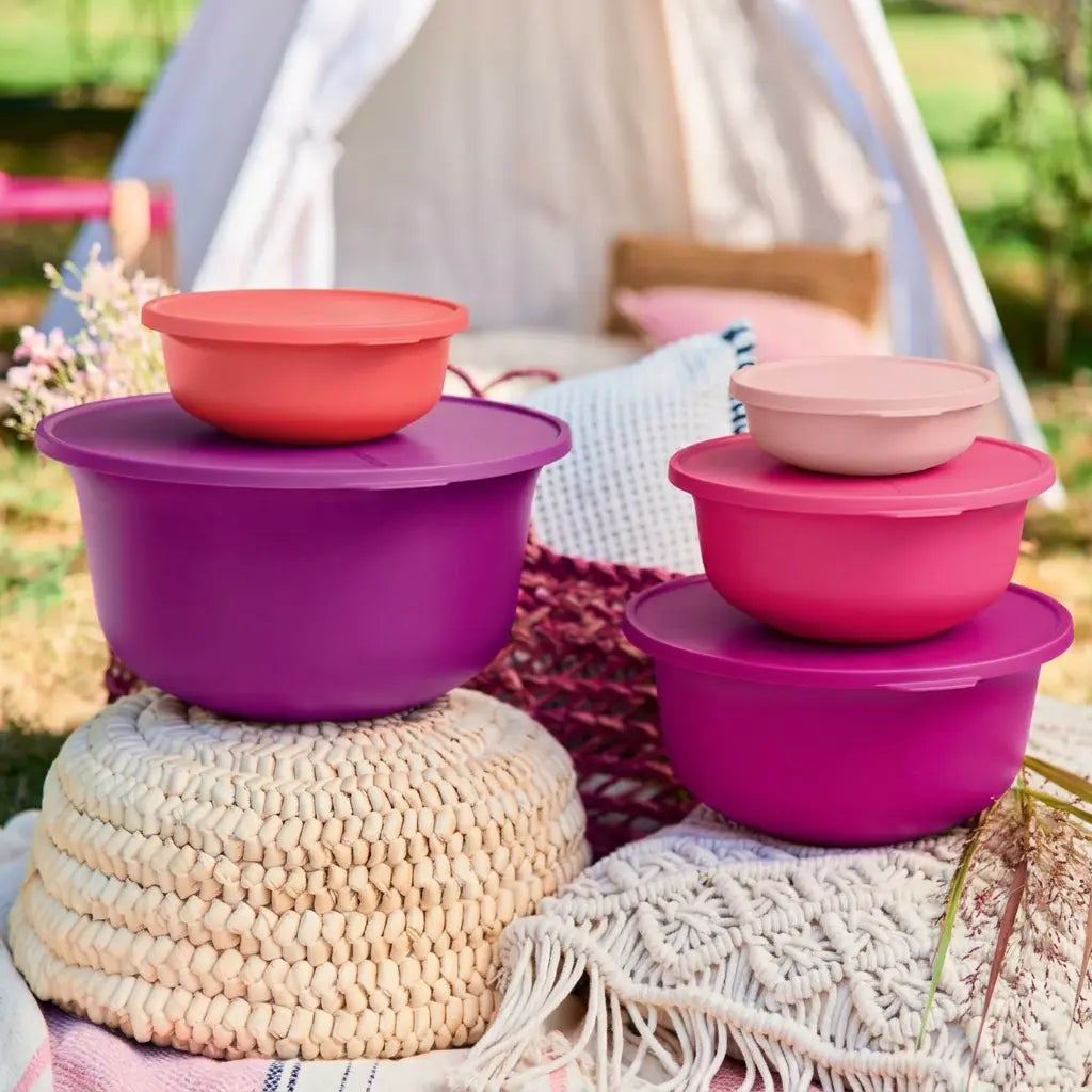 Aloha Kleine Schüssel 450ml von der Marke Tupperware / in der Farbe Rosa / Kleine Servierschüssel / Snackschüssel / Transportschüssel / Luftdichtschließend / stapelbar / Hier direkt online kaufen 
