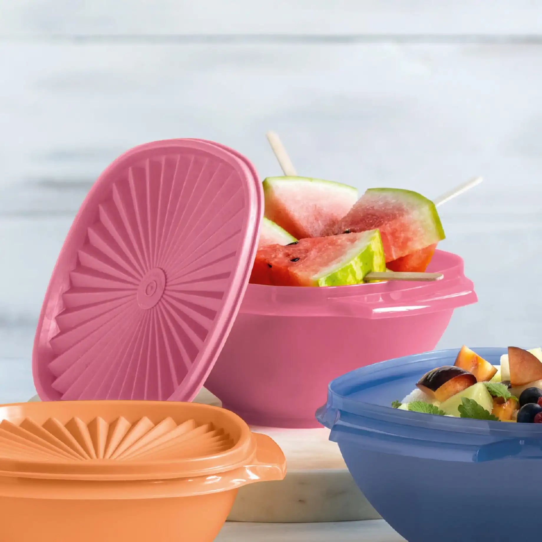 Party Sonne 1,3 Liter von der Marke Tupperware / in der Farbe Altrosa / Sonnenbehälter / Lebensmittelbehälter / Transportschüssel / Stapelbar / Hier direkt online kaufen