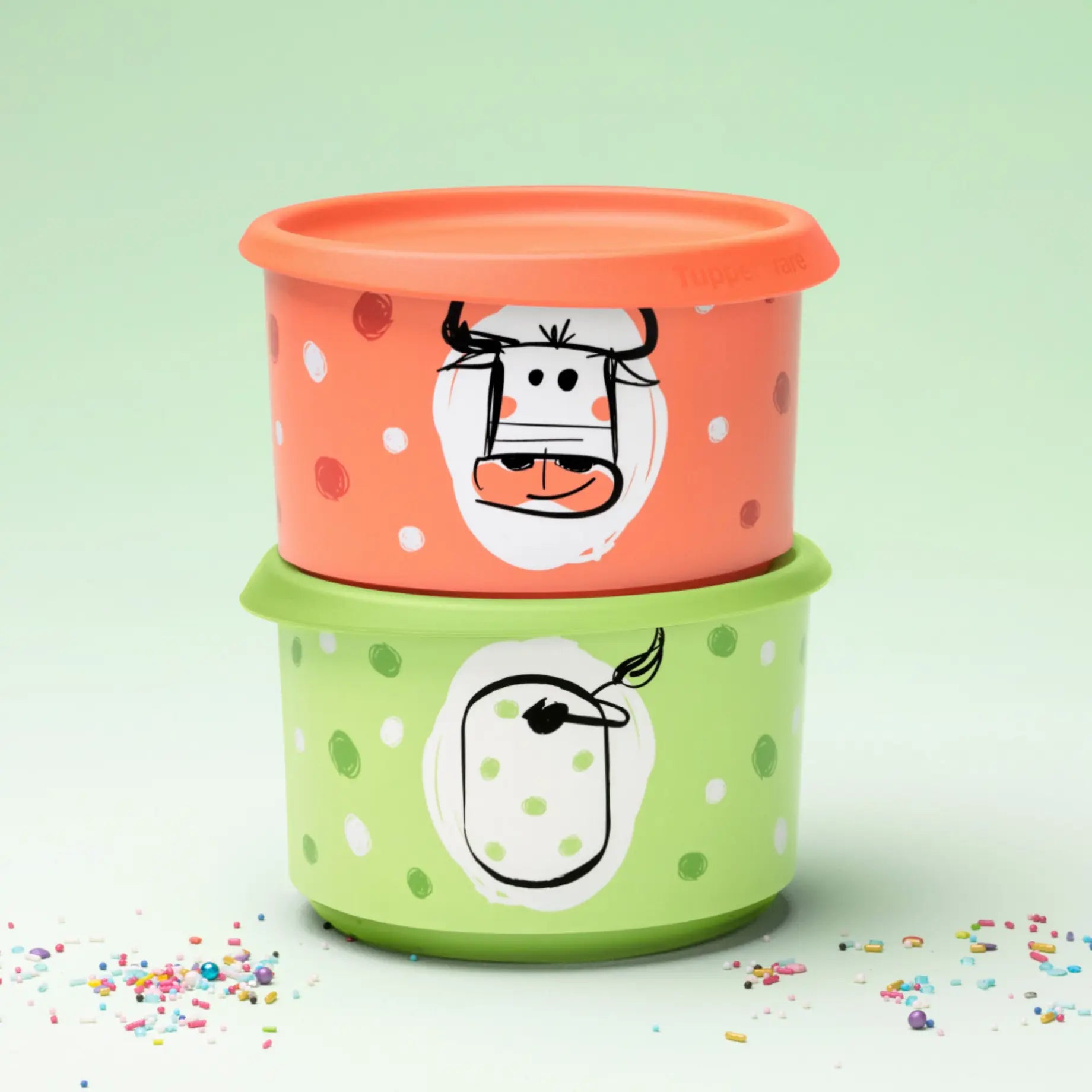 Tupperware Vorratsprofi Party | 2 Stück · 575 ml | Kühe | One Touch 11175121 Frischhalten / Tupperware Vorratsprofi Duo, 2 One-Touch-Behälter 575 ml mit Kühe-Motiv (orange & grün), luftdicht und stapelbar